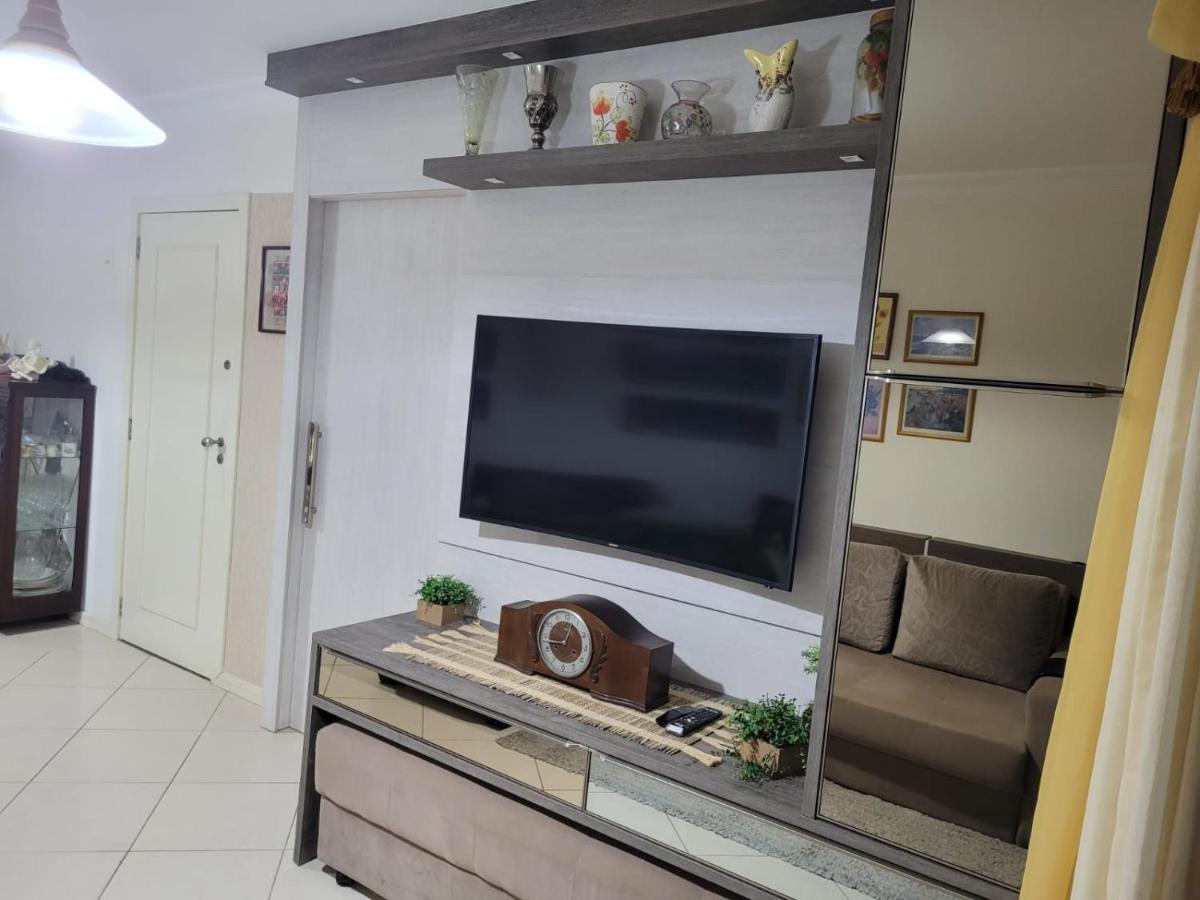 Lindo Apartamento A 200 M Da - Quadros Residences